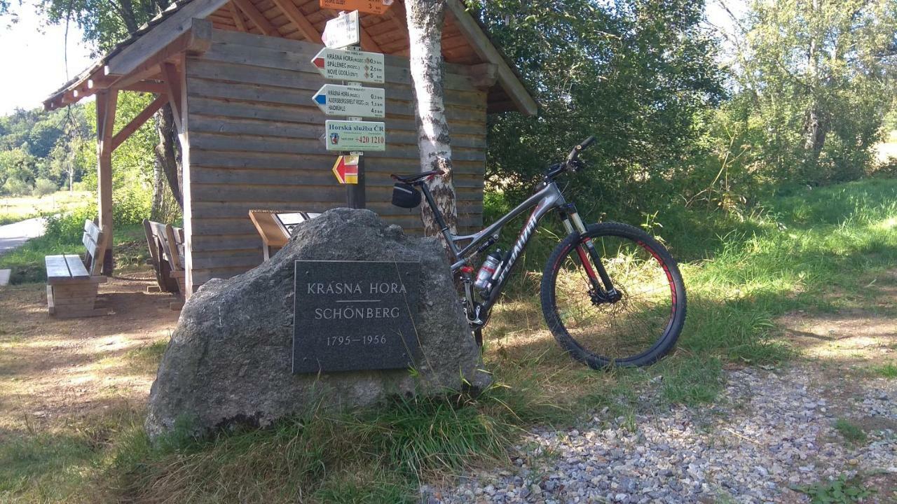 Apt.Jana ,Apt.Terezka Stožec 外观 照片